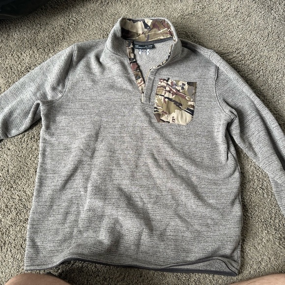 Under Armour Coldgear Fleece with Camouflage - Picture 1 of 1